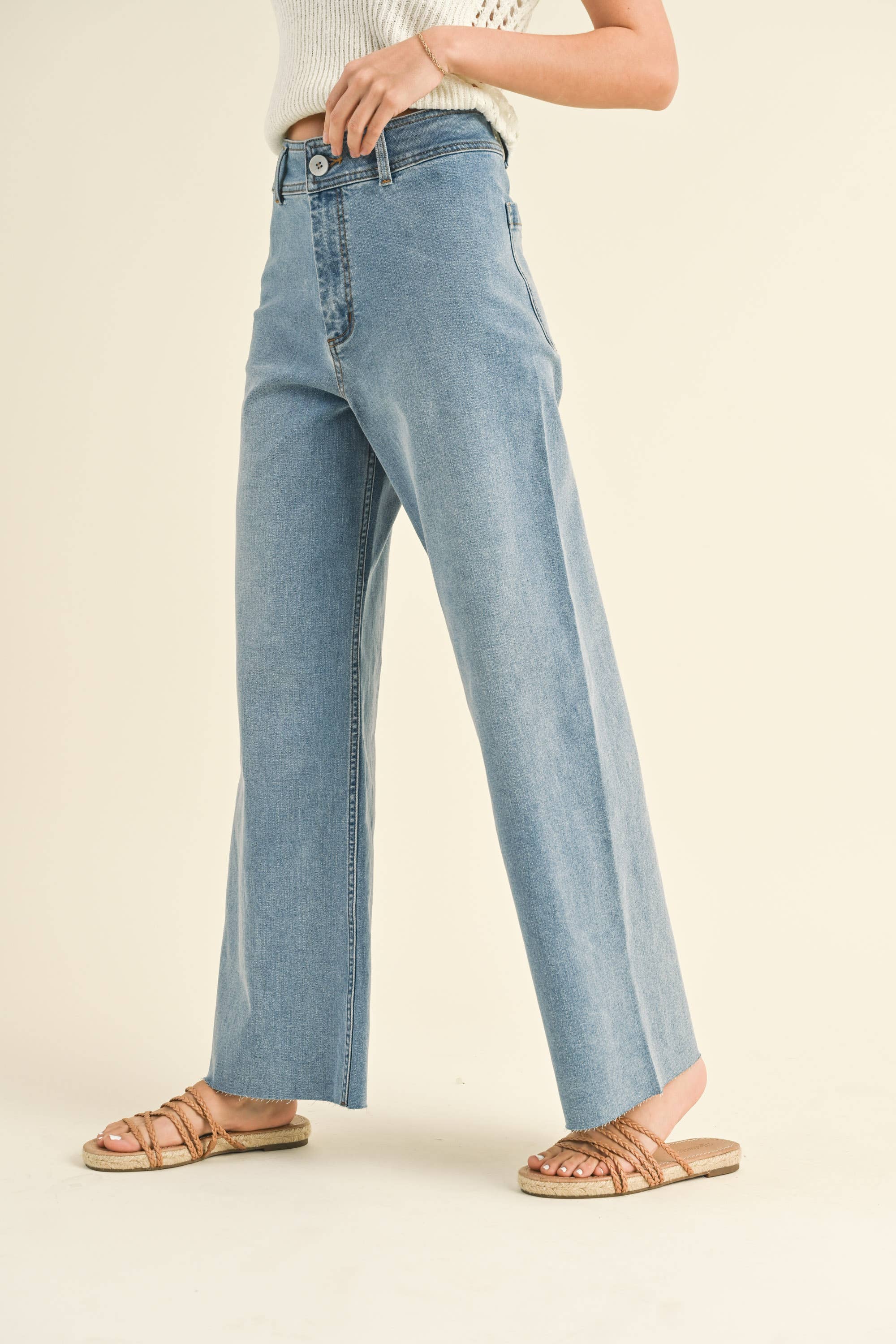 Classic Wide Leg Jeans