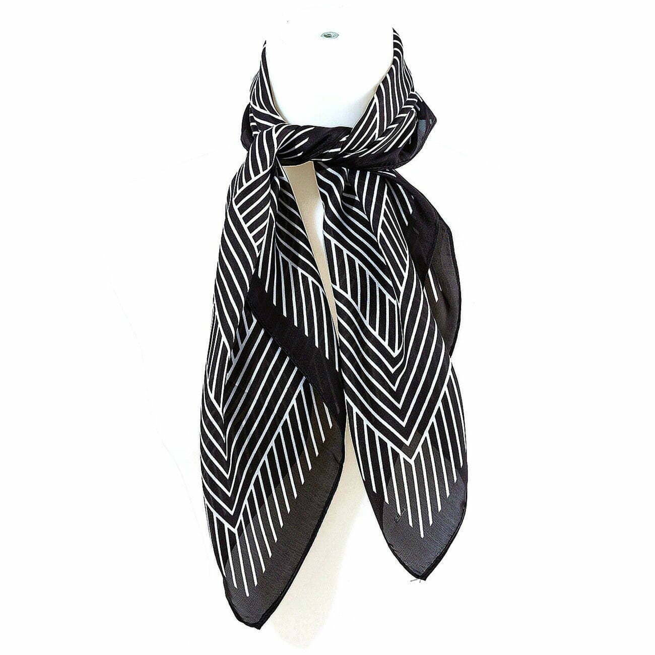 Diagonal Lines Scarf - Black